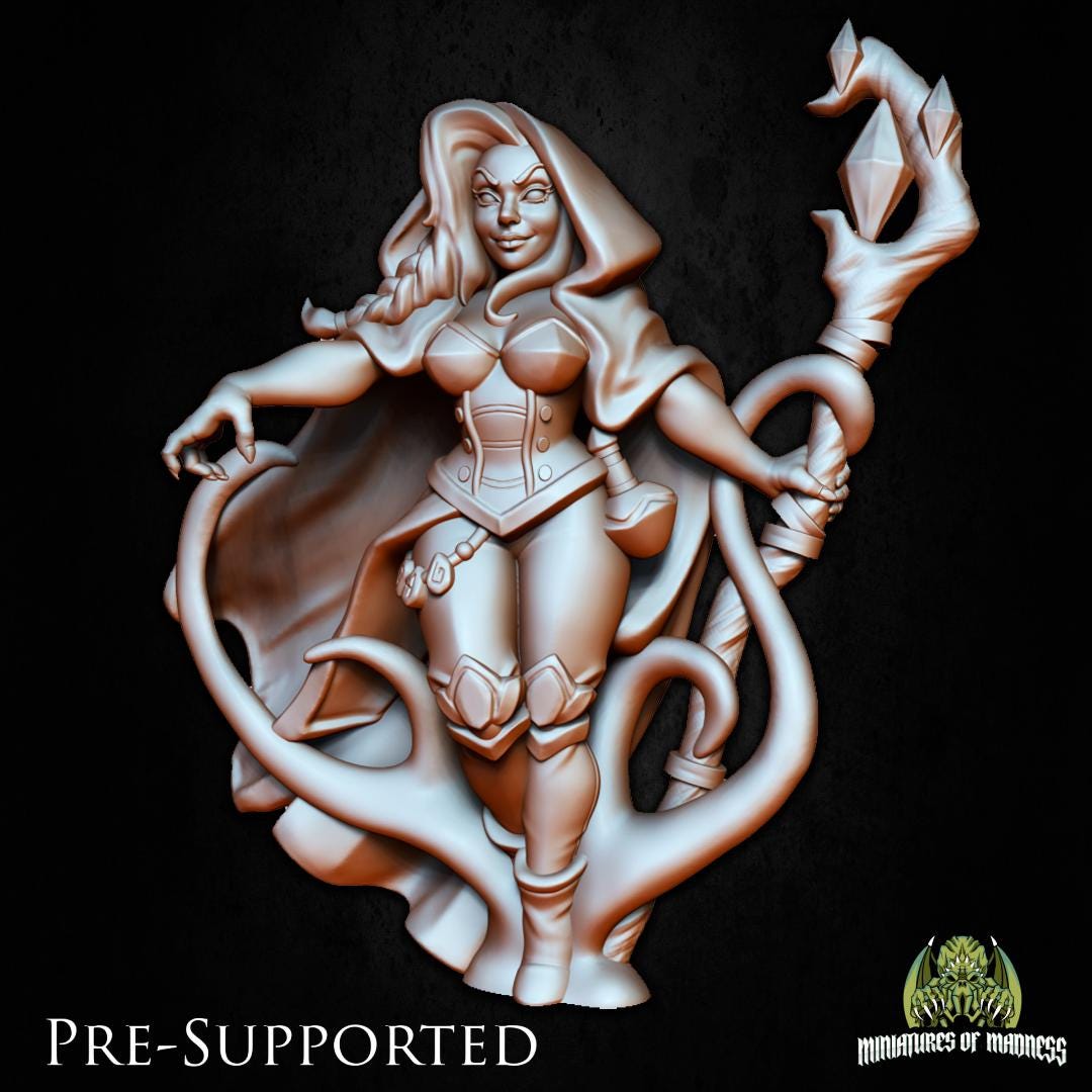 Agatha the Warlock Miniature - Miniatures of Madness - 28mm / 32mm / 36mm / Bust / Diorama