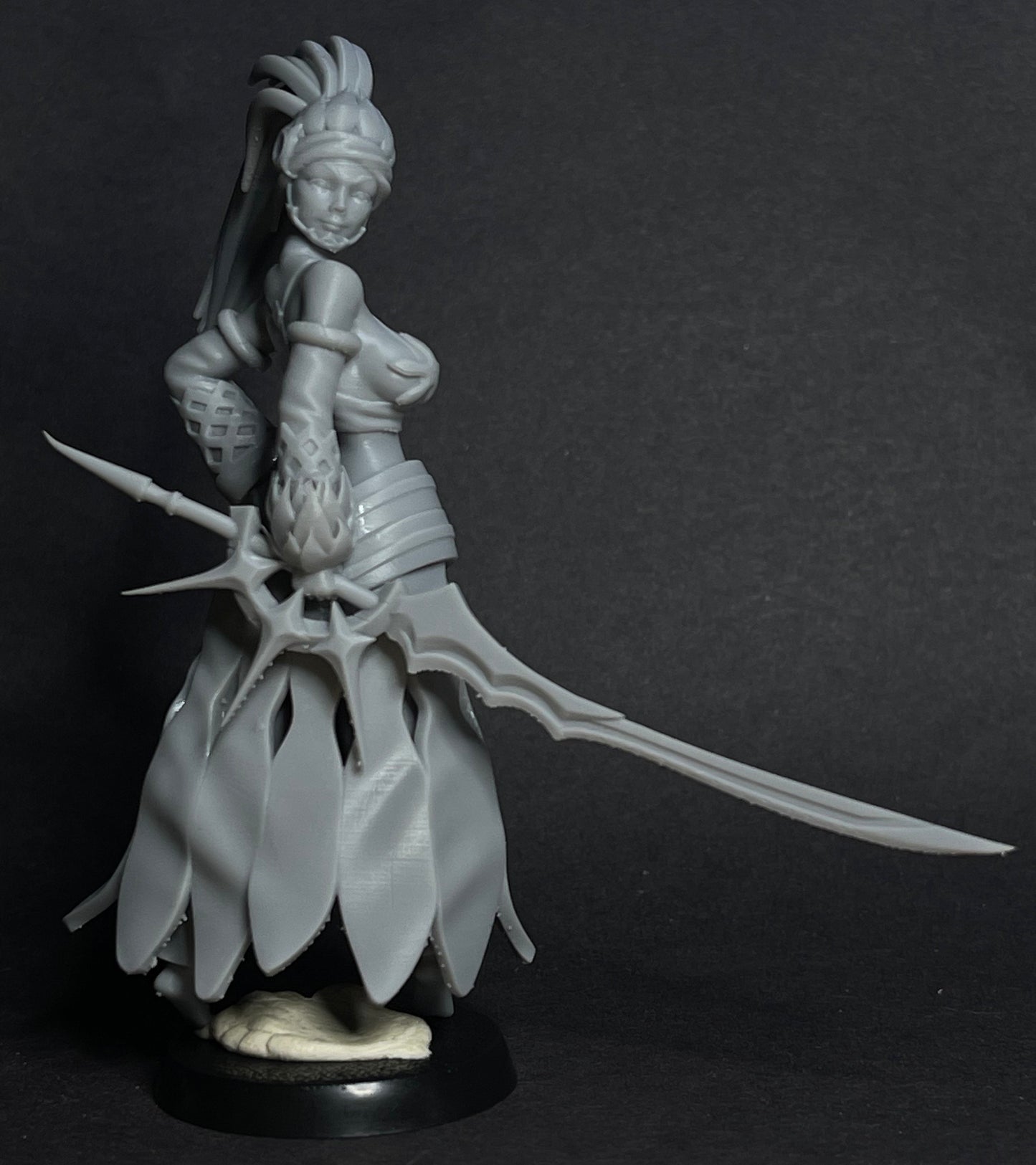 Strelitzia, Monster Slayer - RN Estudio - 75mm Miniature