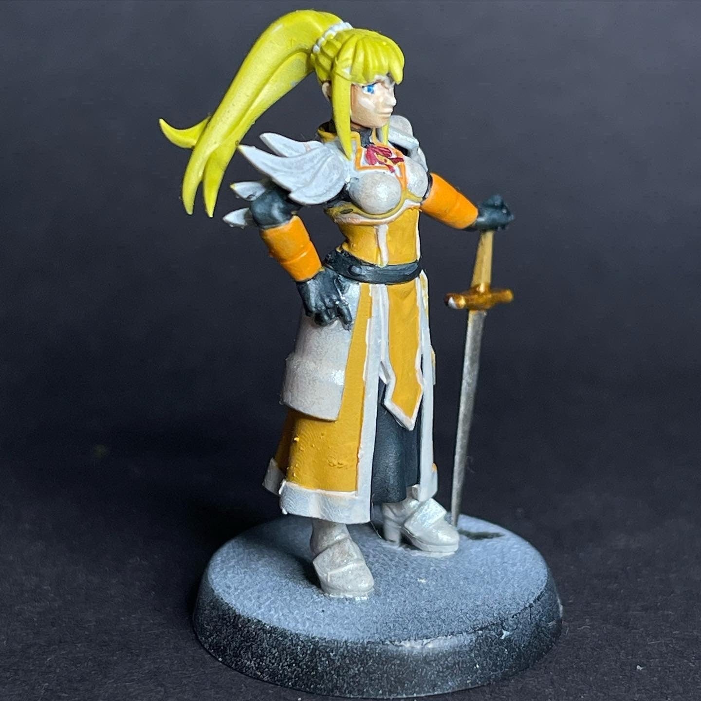 Masochist Paladin (Painted) - Ethan Savage Studios - 28mm