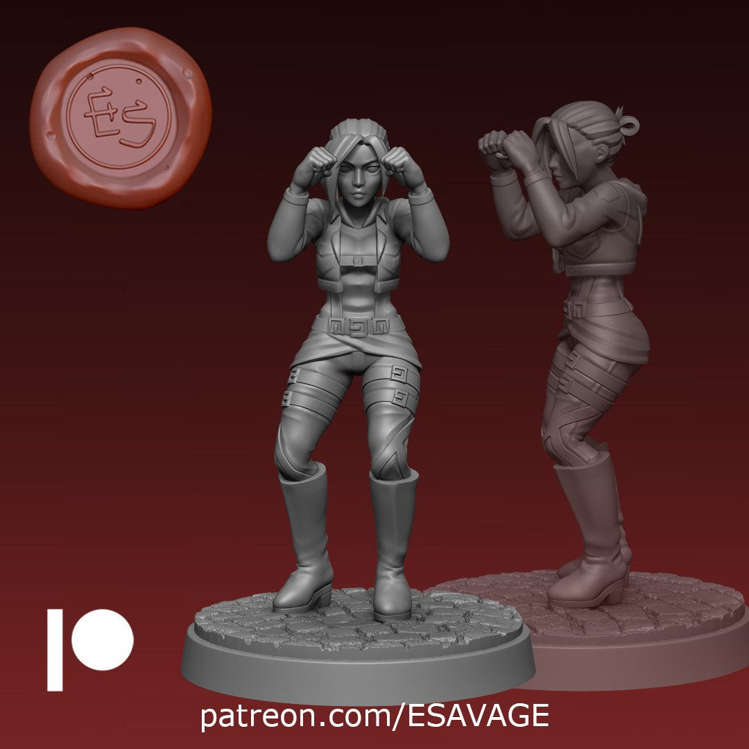 Amy Miniature - Ethan Savage Studios - 28mm / 32mm / 36mm