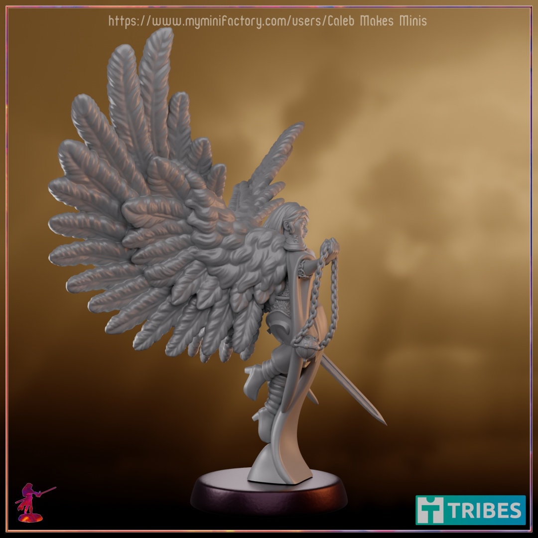 Ketriela the Moon Warrior - Caleb Makes Minis - 28mm / 32mm / 36mm