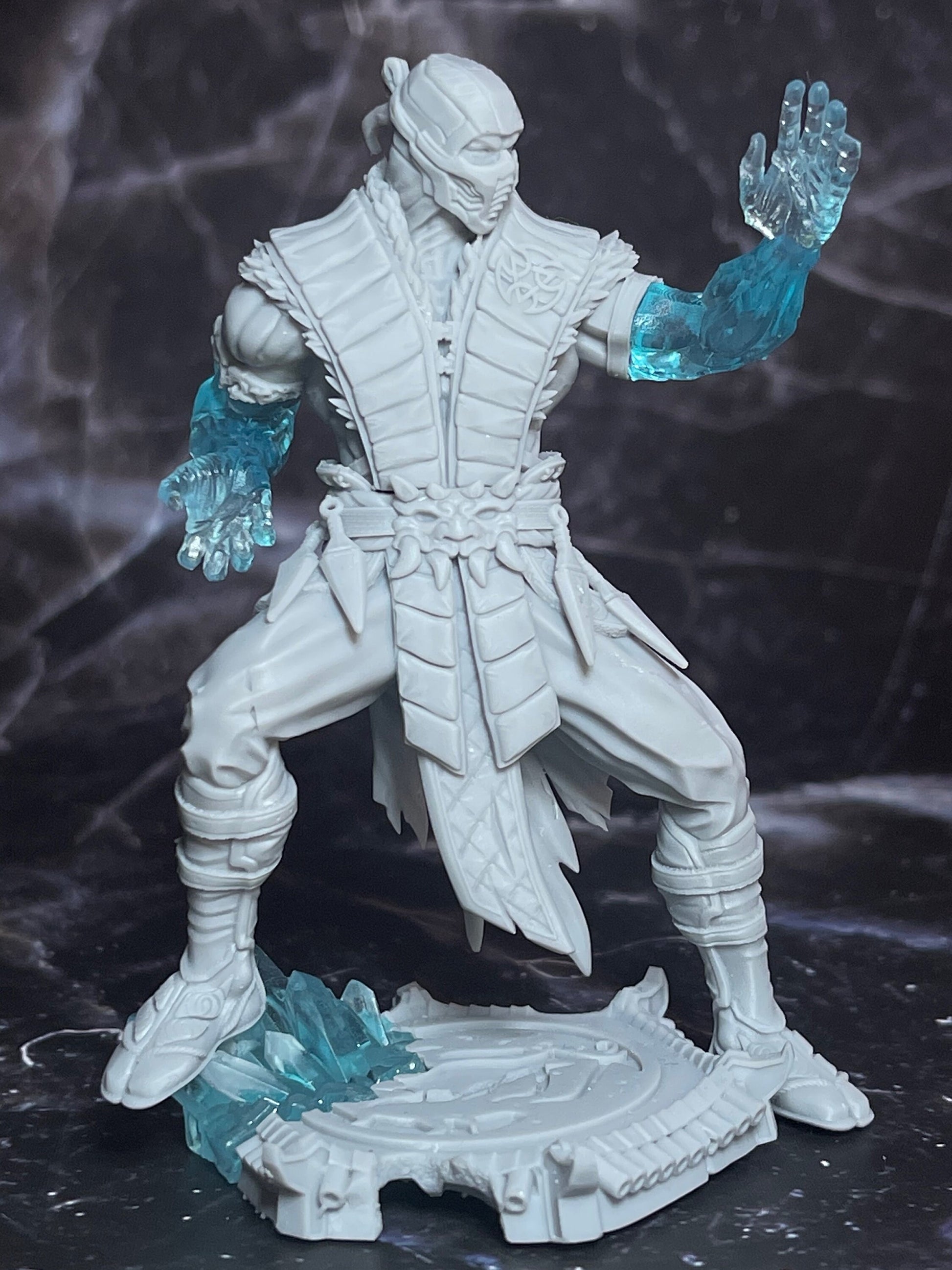 Glacial Ninja - DraGun Studios - 28mm / 32mm / 36mm / 100mm