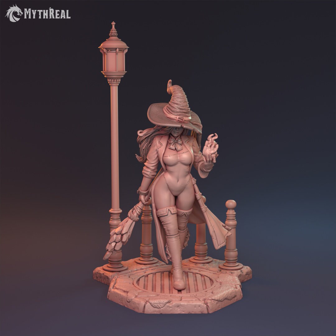 Helga Figure - Mythreal - 75mm / 100mm