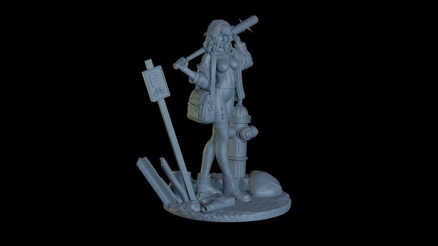 Wasteland Queen Zoey Figurine (Standard, Topless, and Nude Variations) - Cosmondo - 75mm / 120mm