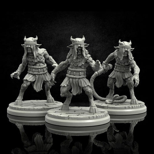 Man of Leng Miniature (3 Variations) - Adaevy Creations - 28mm / 32mm / 36mm