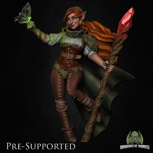 Loreil Softvale Miniature - Miniatures of Madness - 28mm / 32mm / 36mm