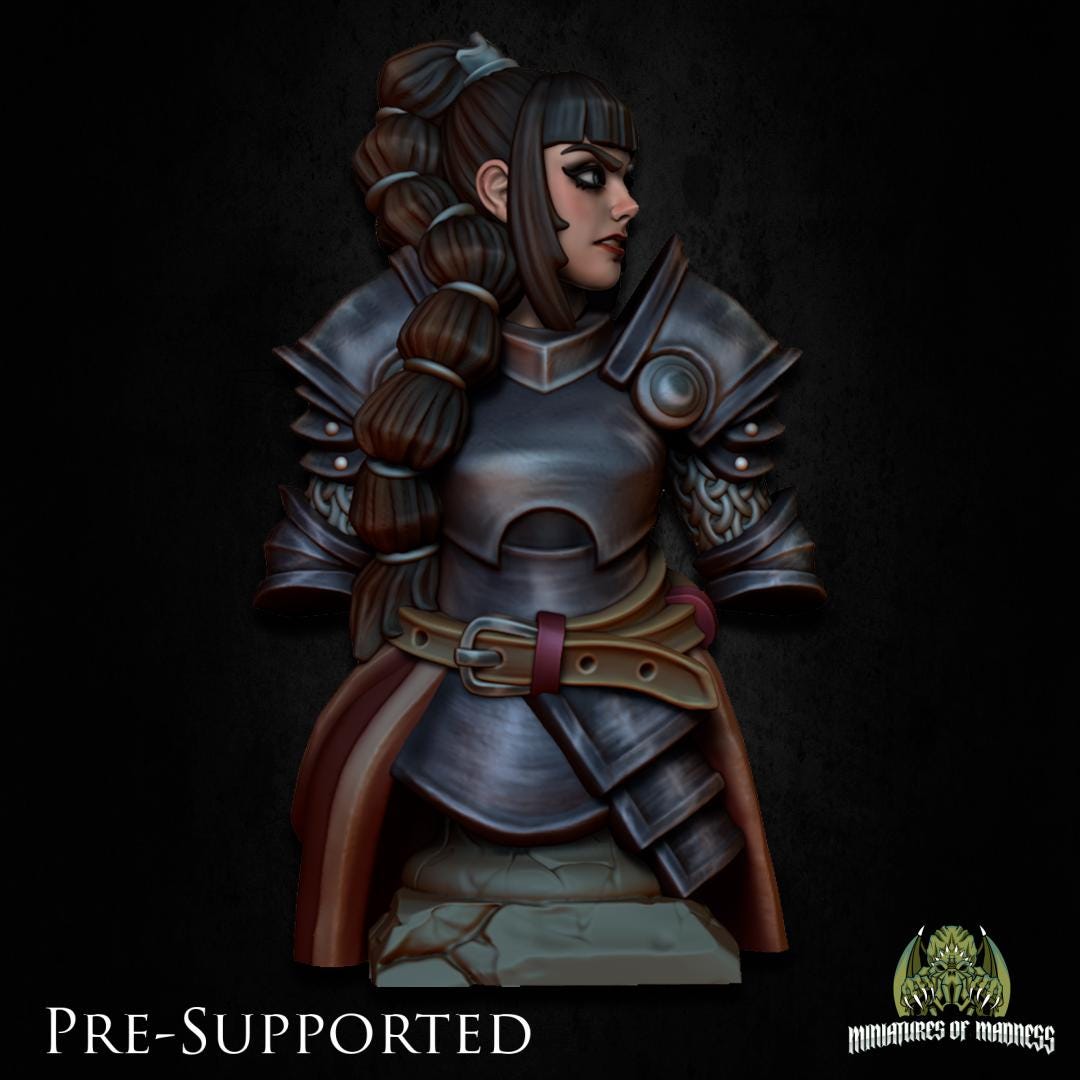 Ester Sunwalker Miniature - Miniatures of Madness - 28mm / 32mm / 36mm / Bust