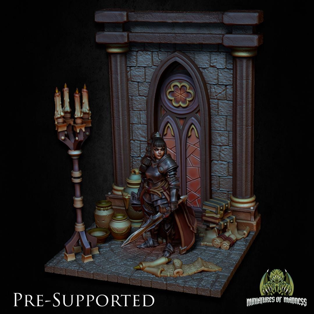 Ester Sunwalker Miniature - Miniatures of Madness - 28mm / 32mm / 36mm / Bust