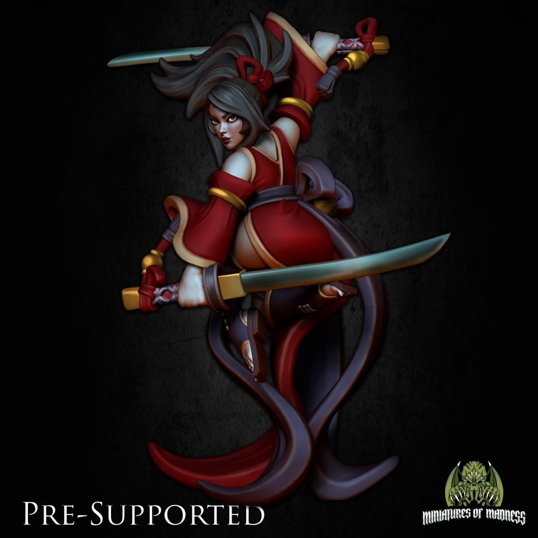 Kimiko the Kunoichi Miniature - Miniatures of Madness - 28mm / 32mm / 36mm / Bust / Diorama