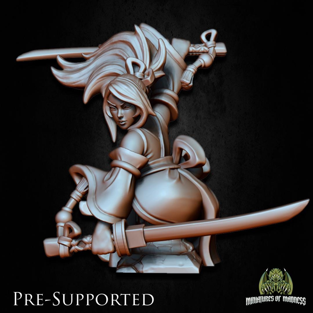 Kimiko the Kunoichi Miniature - Miniatures of Madness - 28mm / 32mm / 36mm / Bust / Diorama