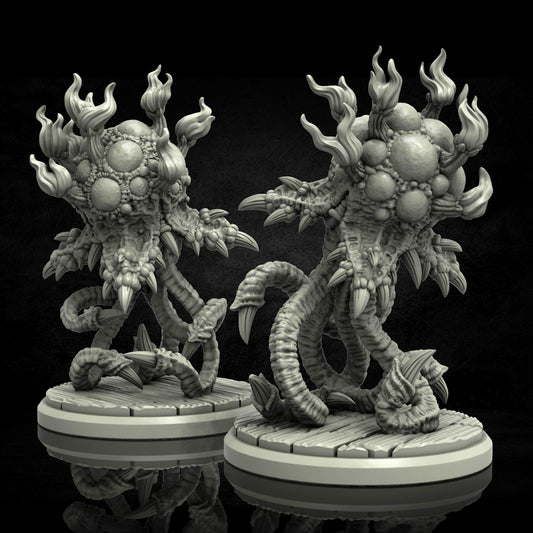 Fire Vampire Miniature (2 Variations) - Adaevy Creations - 28mm / 32mm / 36mm