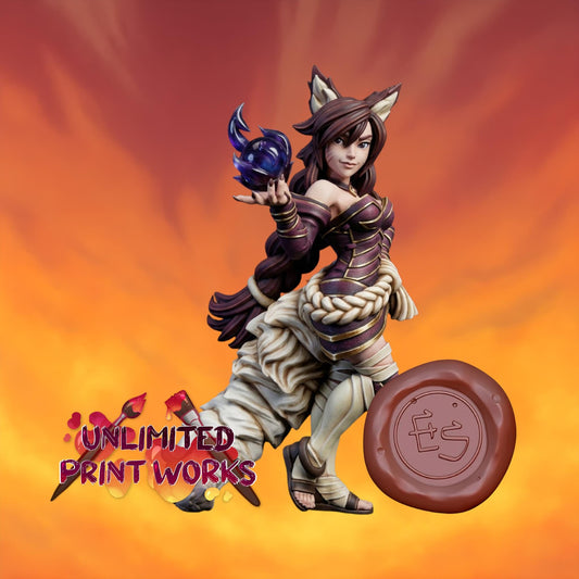 Fox Spirit Miniature (2 Variations) - 28mm / 32mm / 36mm / 75mm - Ethan Savage Studios - Unpainted Resin Printed Figure for TTRPGs
