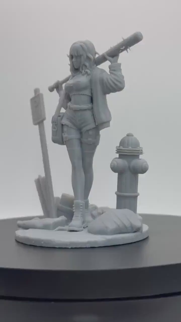 Wasteland Queen Zoey Figurine (Standard, Topless, and Nude Variations) - Cosmondo - 75mm / 120mm