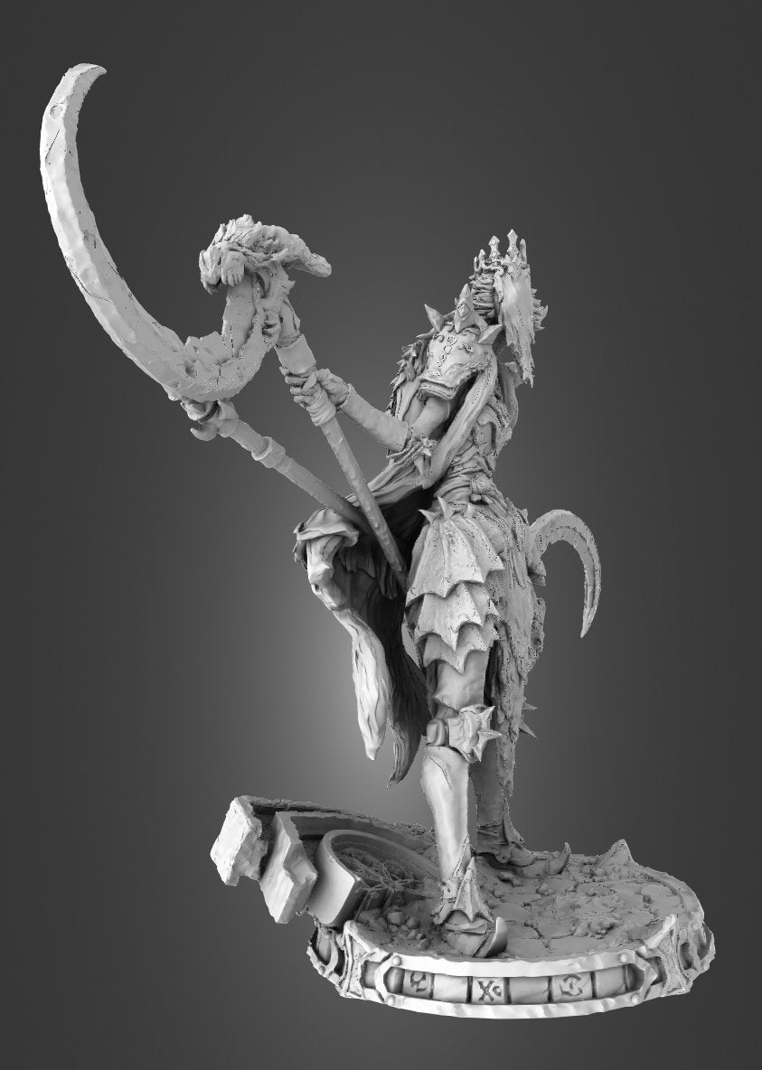 The Faceless Queen - Witchsong Miniatures - 140mm