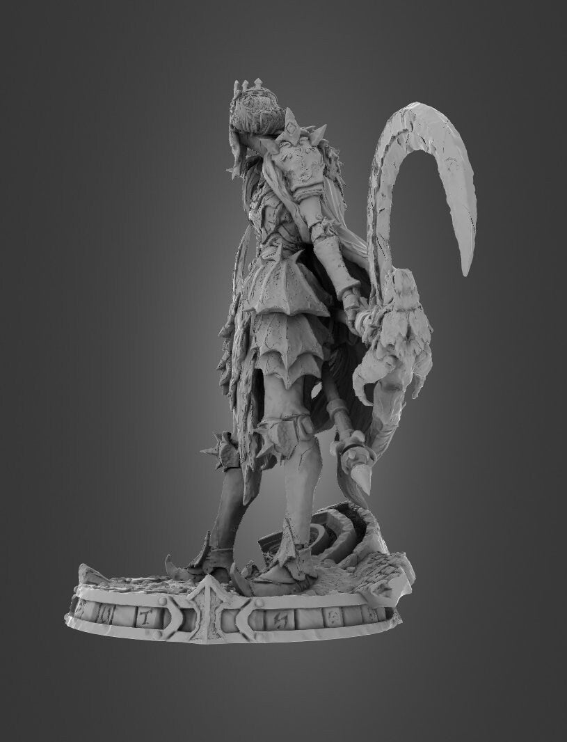 The Faceless Queen - Witchsong Miniatures - 140mm