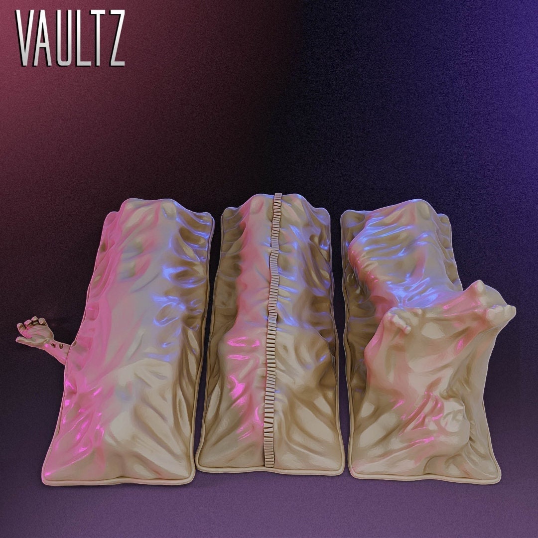 Corpse Bag Miniature - VaultZ